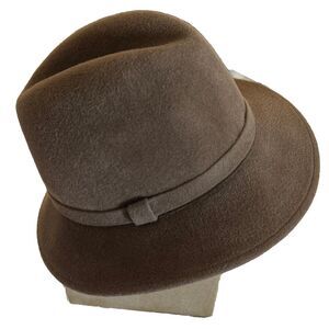 Makins New York Vintage Brown Hat Felt Velour 21 1/2 Inches